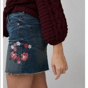 NWT Express Floral Embroidered Denim Mini Skirt